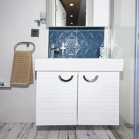 Marina Ξενοδοχείο *