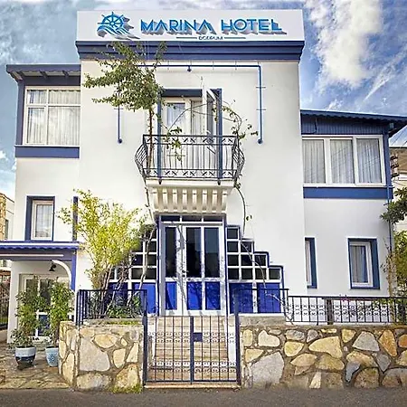 Marina 3* ボドルム